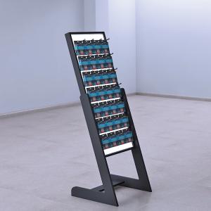 FLOOR ACCESSORIES DISPLAY 065